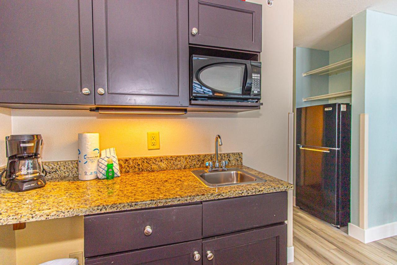 Landmark Resort King Suite Unit 710 Beautifully Updated Sleeps 4 Myrtle Beach Rum bild