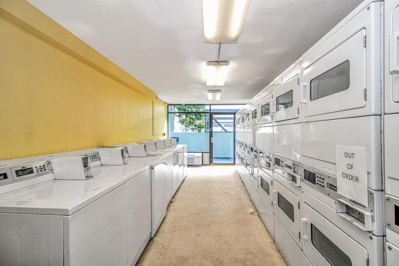 Landmark Resort King Suite Unit 710 Beautifully Updated Sleeps 4 Myrtle Beach Exteriör bild